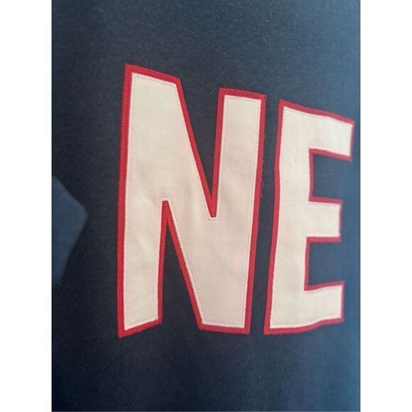 RARE Nike NFL New England Patriots Embroidered “NE”Crew Neck Sweatshirt - Small - Picture 7 of 15